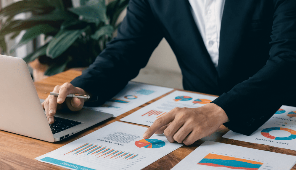 sales pipeline metrics to track